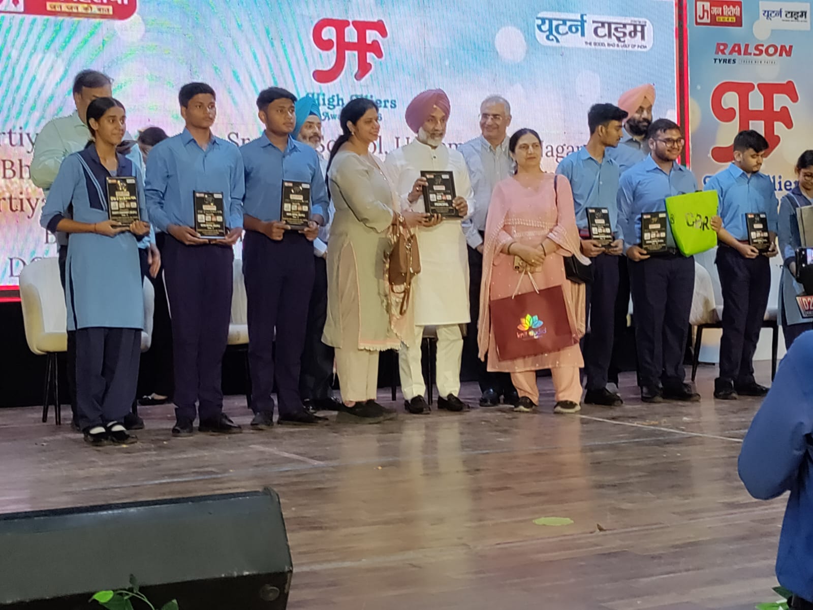 BVM Kitchlu Nagar Scales Pinnacles of Excellence as Academic Achievers Honoured